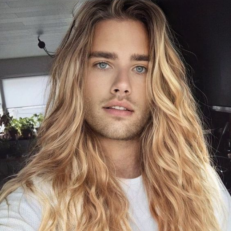 cabelo masculino grande